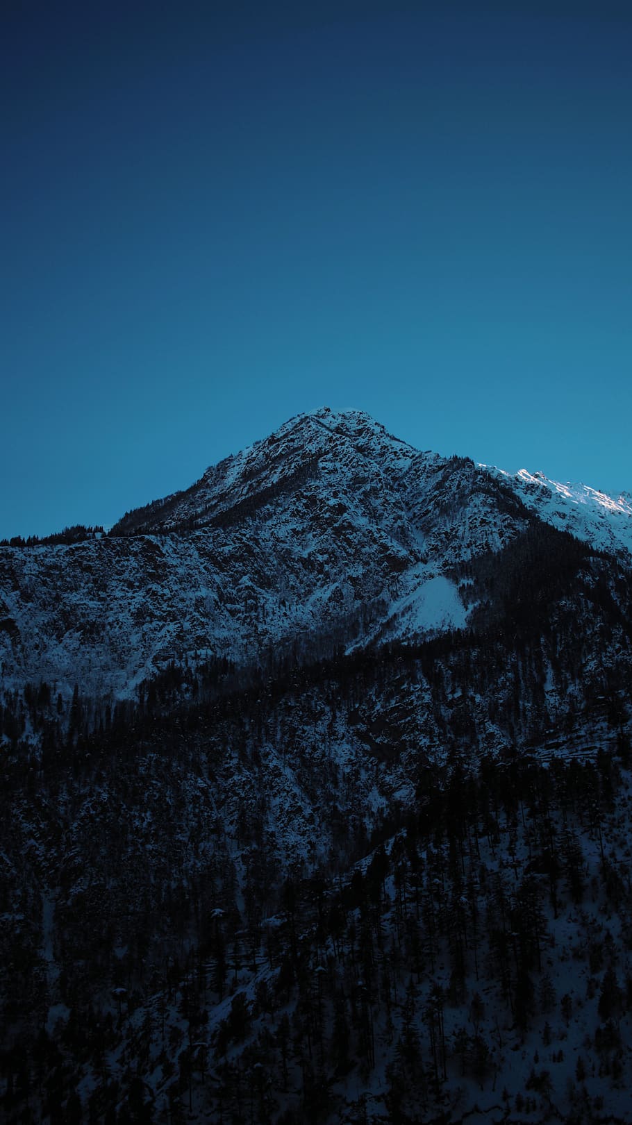 icy mountain scenry, sky, snow, winter, cold temperature, beauty in nature HD wallpaper