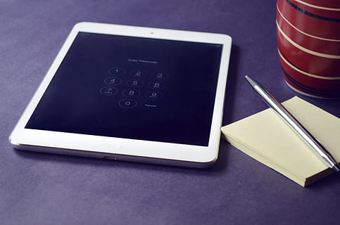 iPad with sticky note, academic, business, coffee, computer, creative HD wallpaper