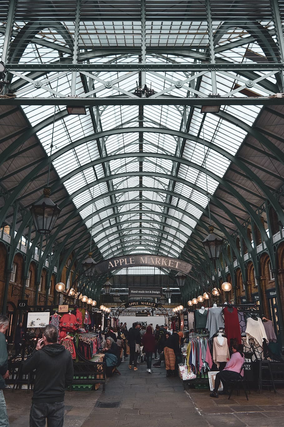 group of people, ceiling, indoors, crowd, large group of people HD wallpaper