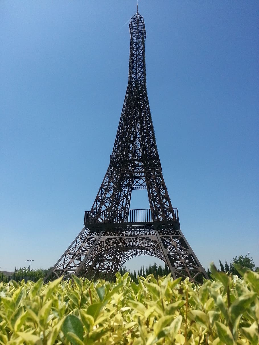 architecture, tower, building, steeple, spire, field, eiffel tower HD wallpaper