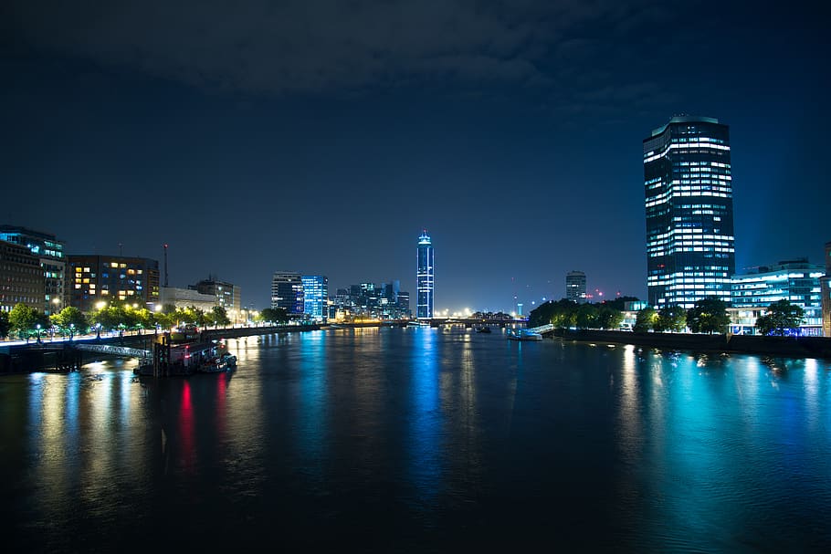 high rise building during daytime, town, city, urban, metropolis HD wallpaper