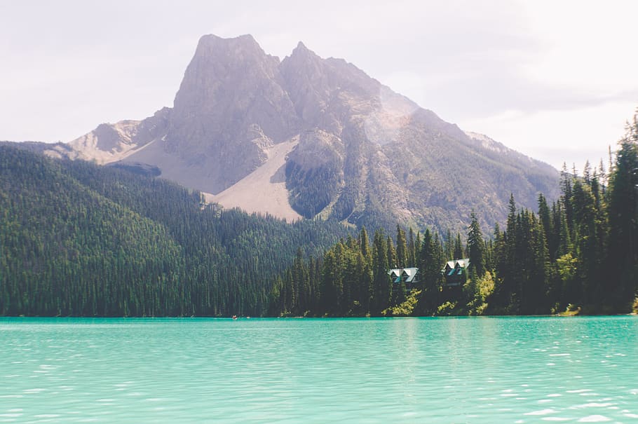 canada, emerald lake, crowsnest pass, banff, mountain, cabin HD wallpaper