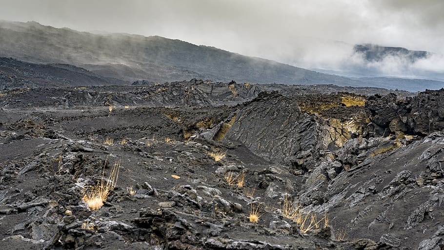 volcanic eruption, crest, mountain, mountain range, nature, outdoors HD wallpaper