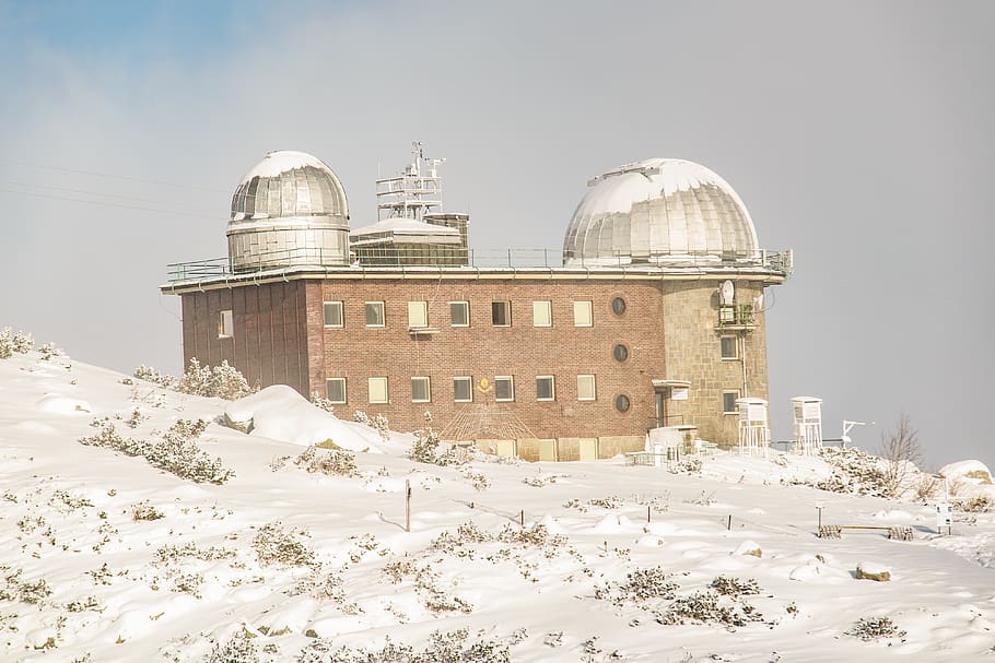 brown painted building, snow, winter, tatra mountain, observatory HD wallpaper