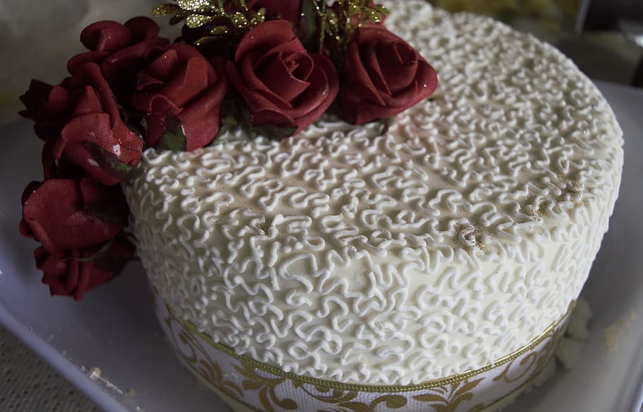 cake, white, festive, sweet, decor, design, roses, engagement HD wallpaper