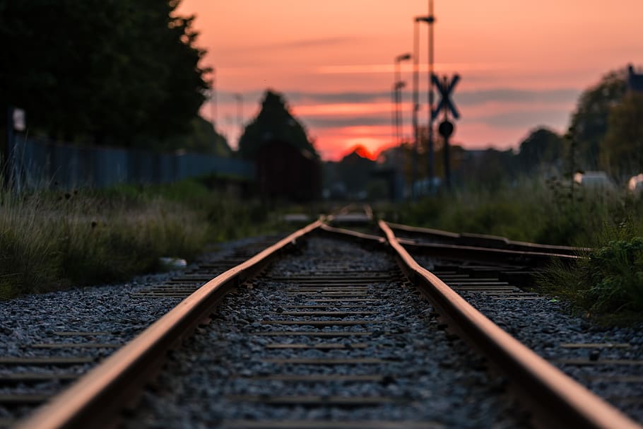 Shallow Focus Photography of Railway during Sunset, blur, clouds HD wallpaper