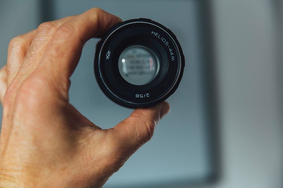 hand, camera, lens, black, blur, human hand, one person, human body part HD wallpaper