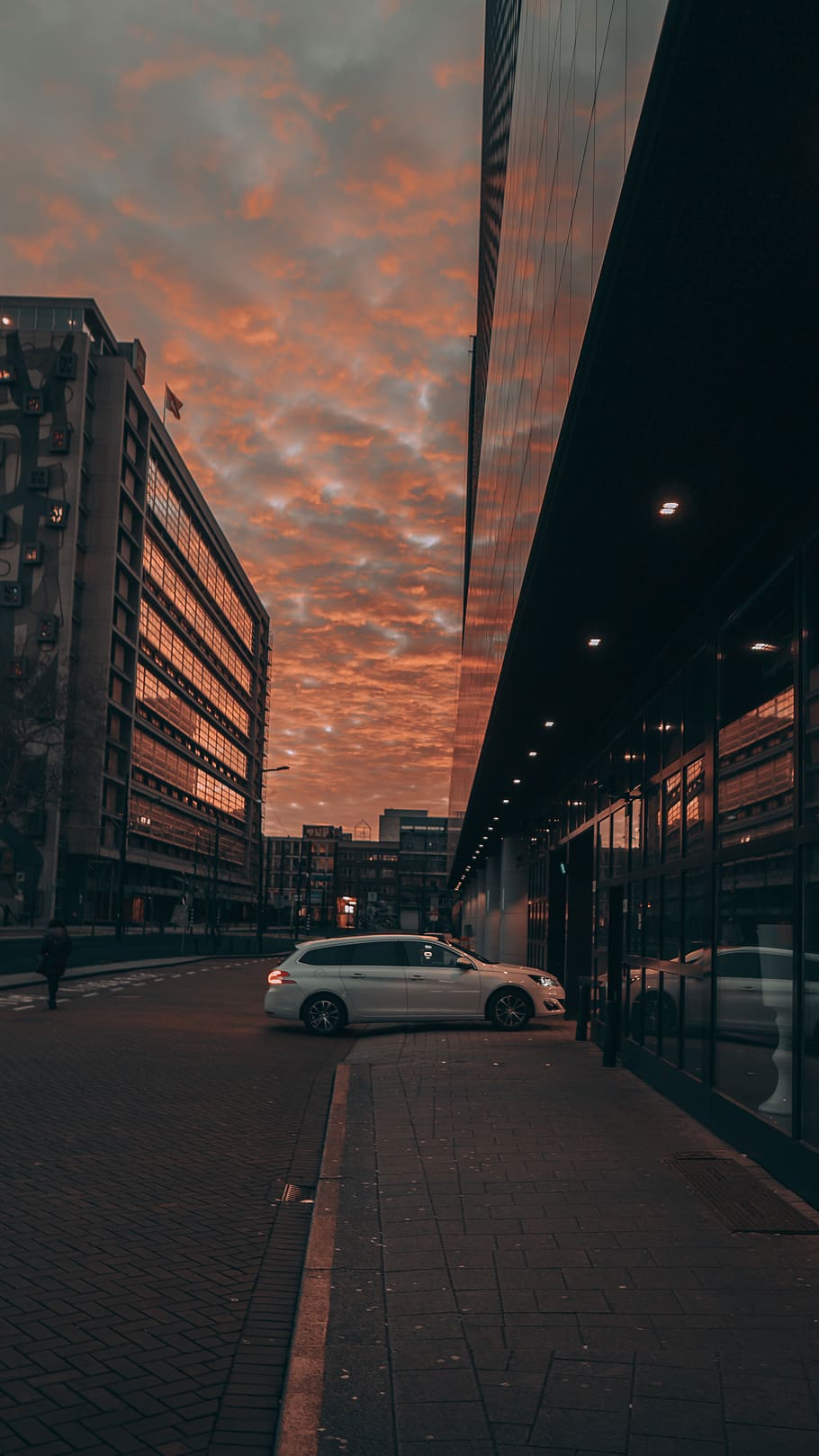 city, architecture, motor vehicle, car, transportation, built structure HD wallpaper