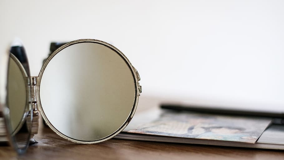 round mirror, glasses, table, bokeh, blur, reflection, book, sunglasses HD wallpaper