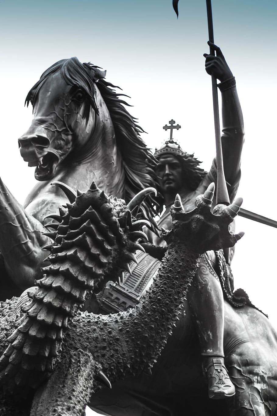 germany, berlin, simple, sky, black, white, dragon, fight, statue HD wallpaper