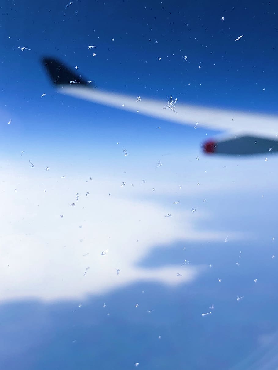 sky, clean, minimal, plane, airplane, wing, travel, aero, fly HD wallpaper