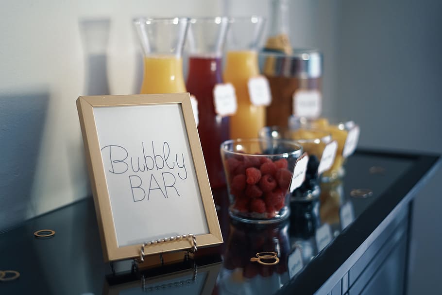 Brown Photo Frame Beside Drinking Glass With Fruit Inside, bar HD wallpaper