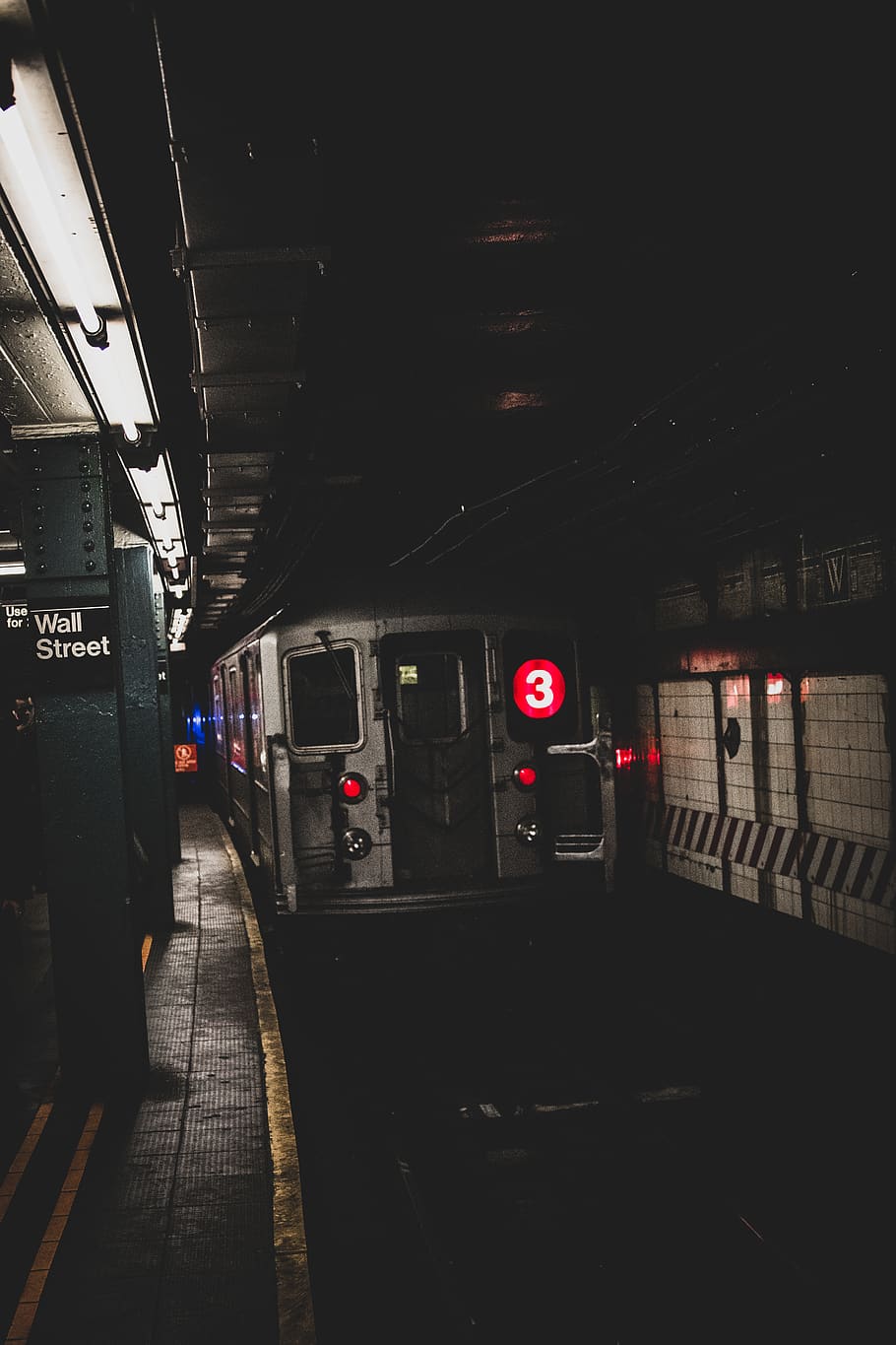 gray train number 3 on subway, rail transportation, public transportation HD wallpaper