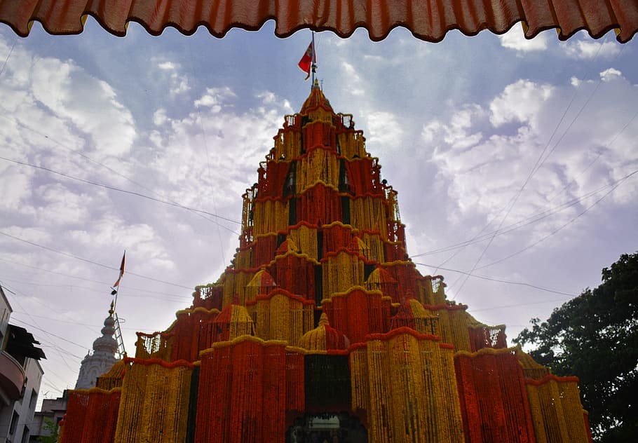HD wallpaper: india, pune, shreemant dagdusheth ganpati temple, religion |  Wallpaper Flare