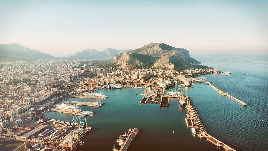 Aerial Photography of City Beside Mountain, architecture, bay HD wallpaper
