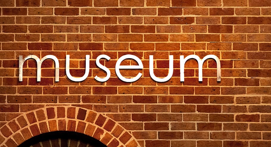museum, signage, brick, wall, brick wall, text, western script HD wallpaper