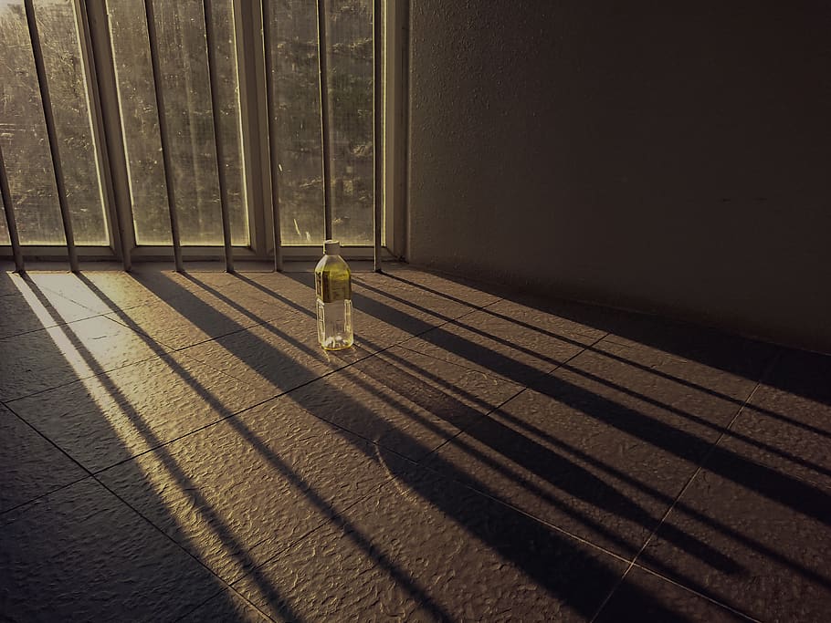 shadows, line, contrast, wallpaper, golden, objects, bottle HD wallpaper