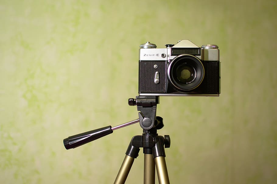 Black and Gray Dslr Camera, antique, aperture, classic, equipment, HD wallpaper