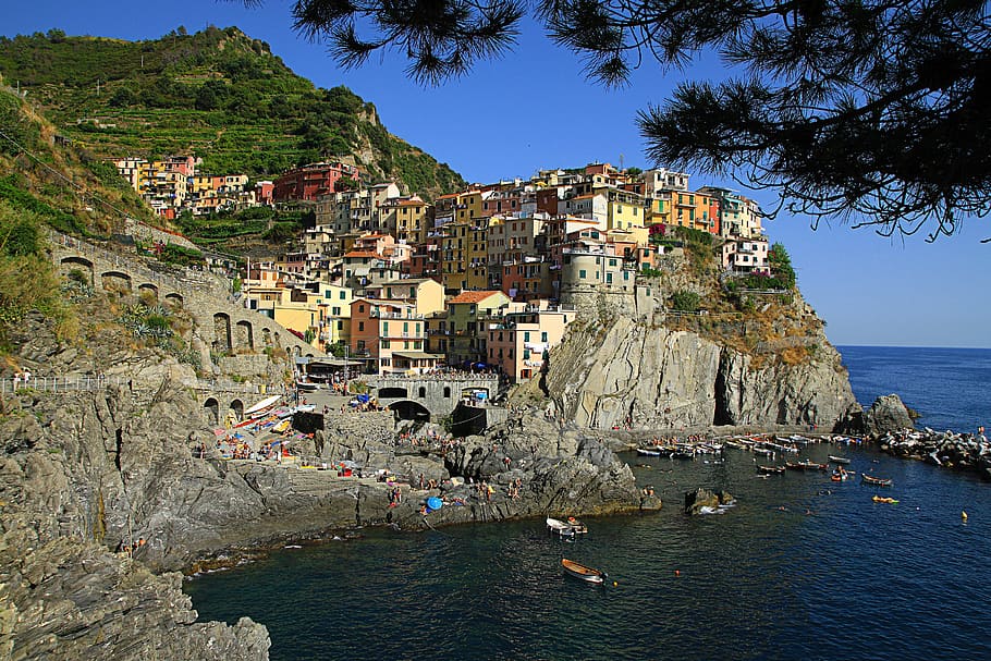 italy, manarola, building exterior, water, architecture, built structure HD wallpaper