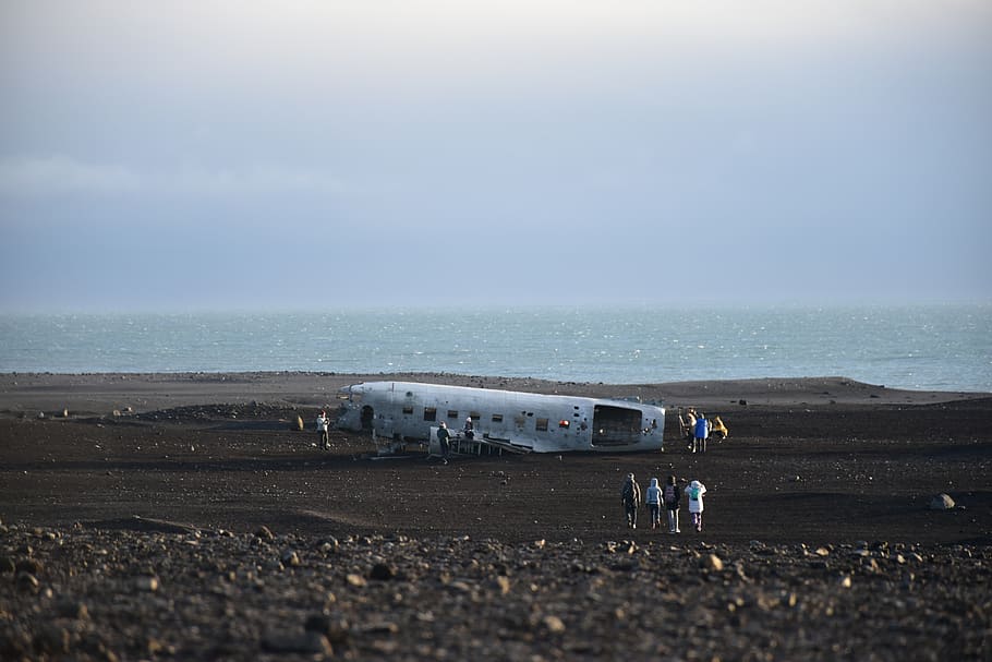 wrecked plane on black sand, human, person, aircraft, airplane, HD wallpaper
