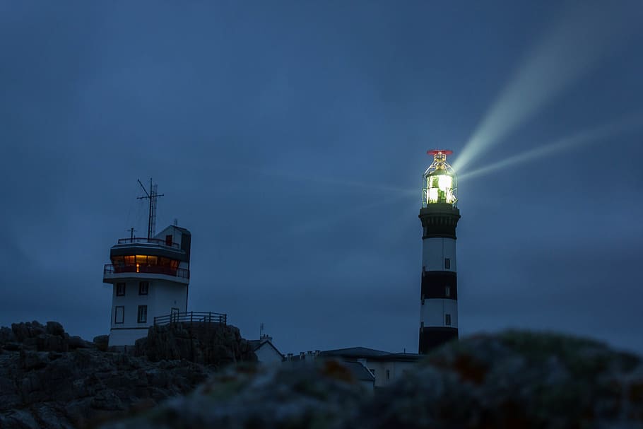 turned on light house tower, architecture, building, beacon, lighthouse HD wallpaper