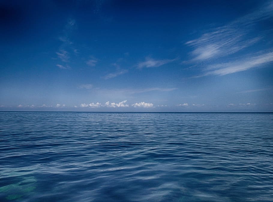 Scenic View of the Sea, beach, blue sky, calm, clouds, idyllic HD wallpaper