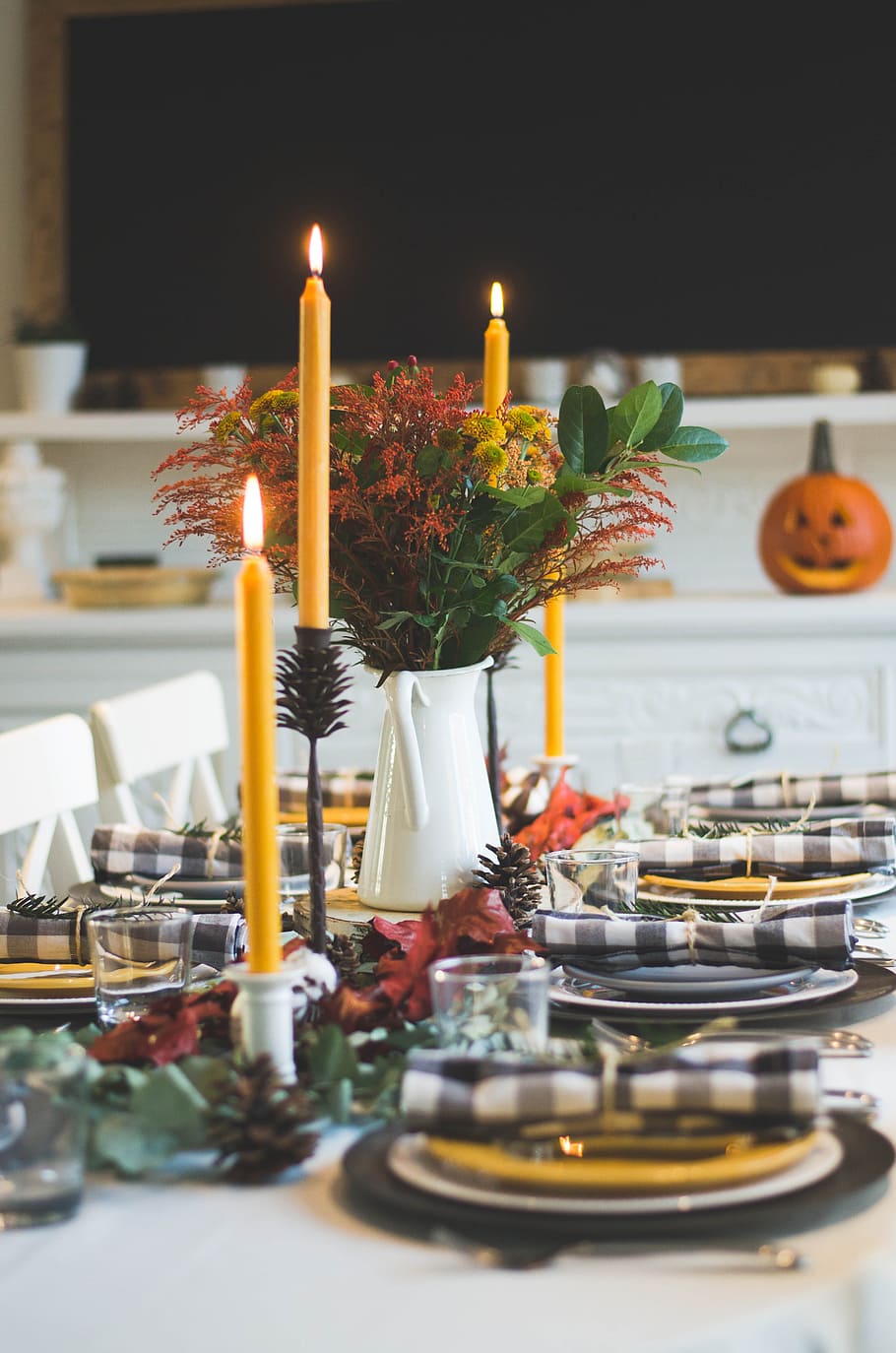 shallow focus photo of yellow lighted candles, table, dinner HD wallpaper