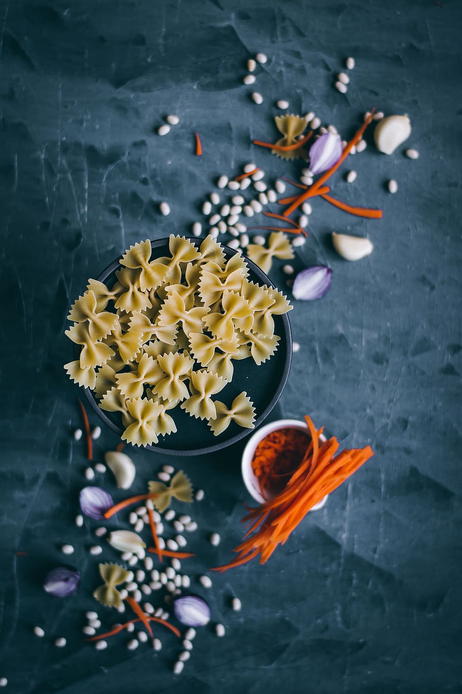 beige pasta with spices, flower, flowering plant, freshness, yellow HD wallpaper