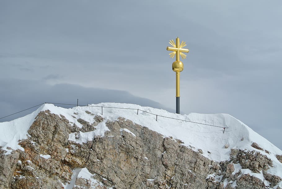 zugspitze, cross, alpine, summit, mountain, winter, snow, cold temperature HD wallpaper