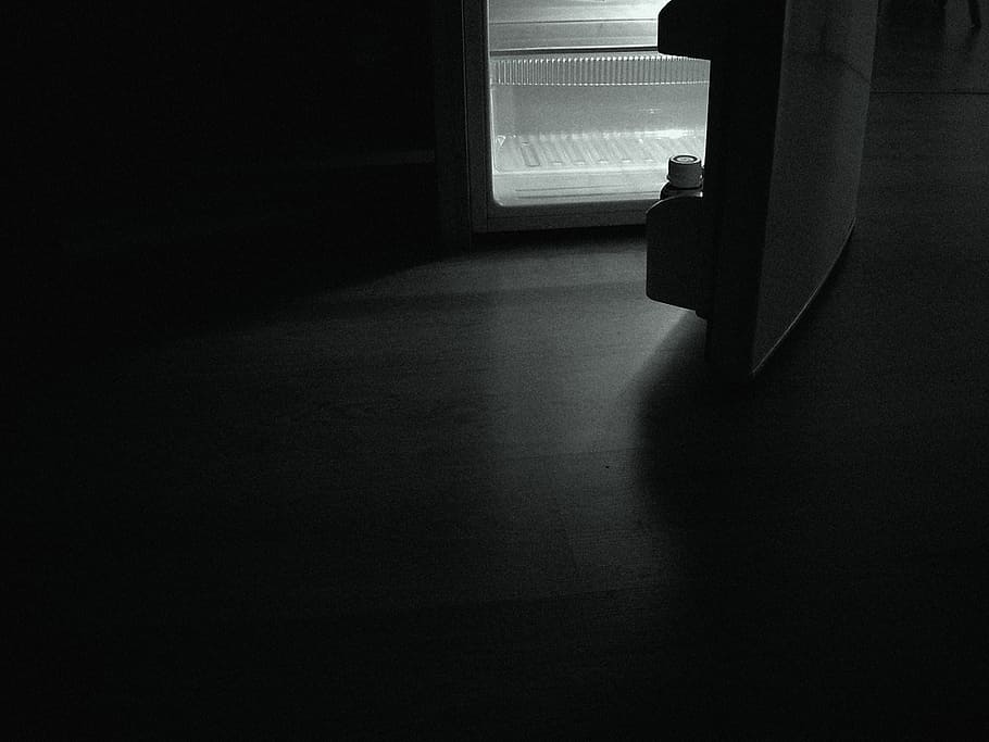 empty, night, darkness, moody, fridge, minimal, simple, indoor HD wallpaper