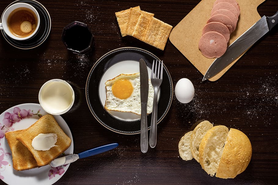 Plate of Sunny Side-up, Sliced Meat, and Bread, boiled egg, breads HD wallpaper