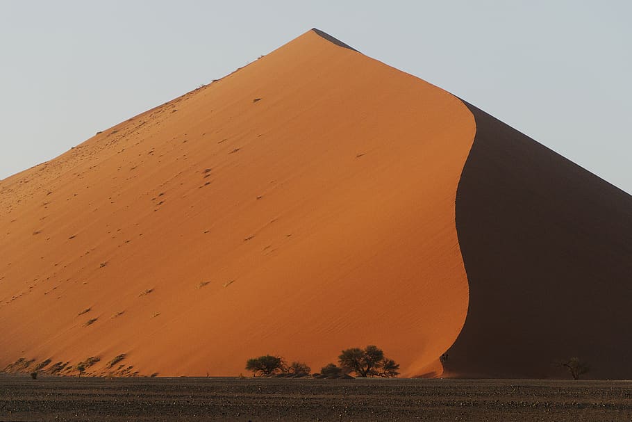 brown mountain, landscape, desert, sand dune, environment, scenics - nature HD wallpaper