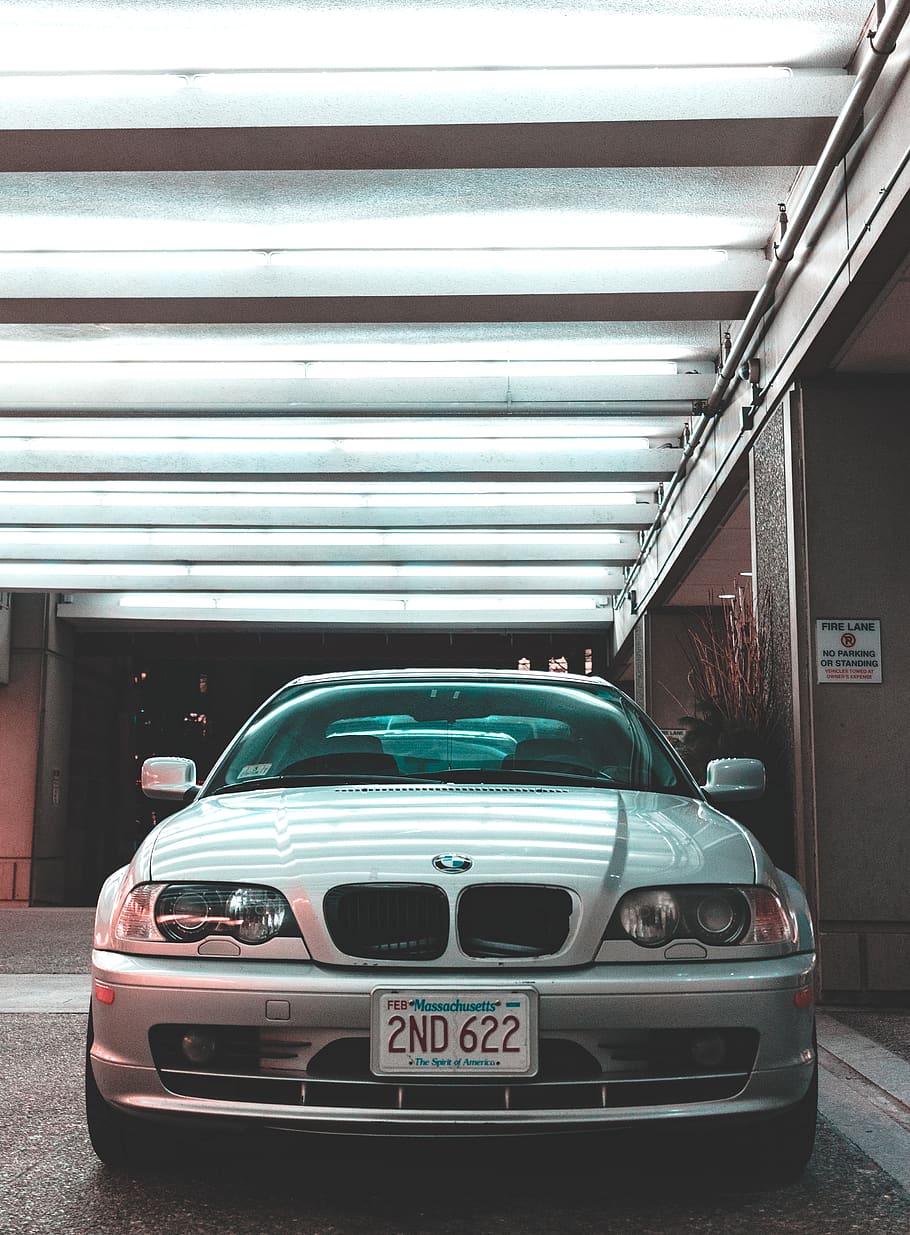 A white parked car., united states, boston, lights, blue, red HD wallpaper