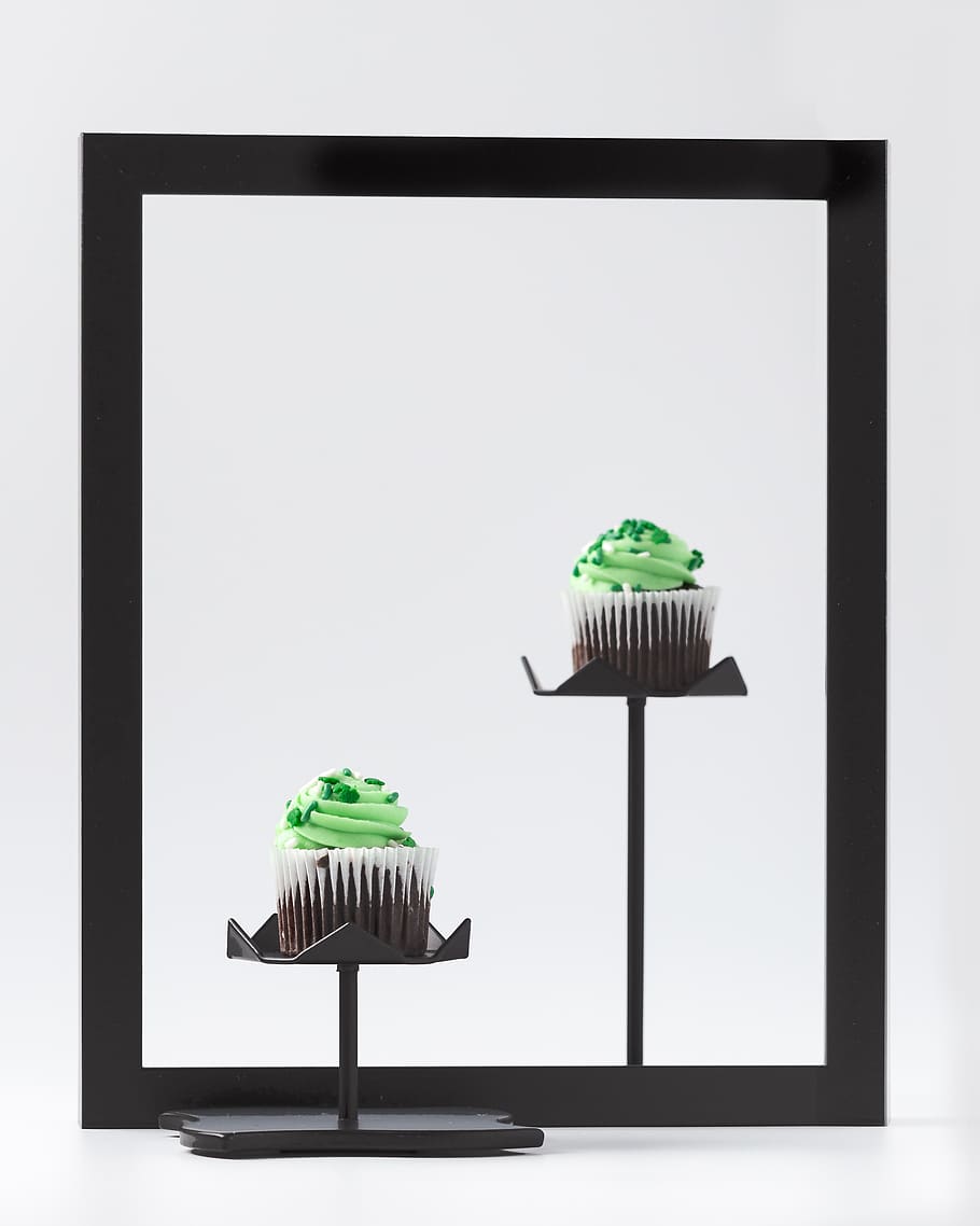 black cupcake rack, green color, hygiene, indoors, no people HD wallpaper