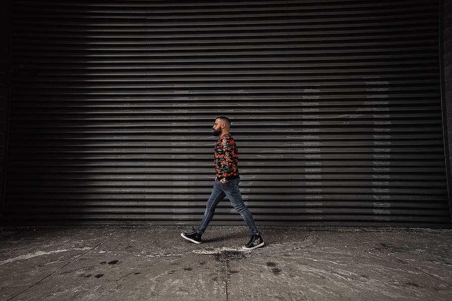 man walking near wall, full length, one person, child, casual clothing HD wallpaper