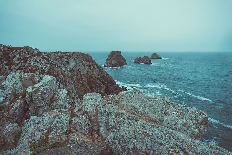 france, bretagne, ocean, rocks, wave, sea, water, sky, rock - object, HD wallpaper