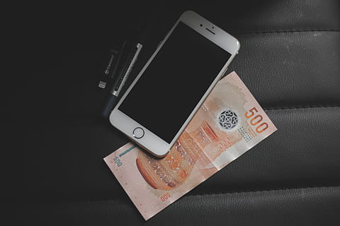 work, study, lance, money, maldives, iphone, pendrive, transcend HD wallpaper