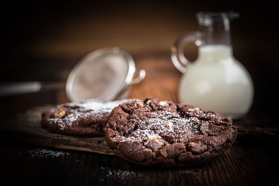 Brown Cookie Chips Near Clear Glass Jar With White Liquid, chocolate, HD wallpaper