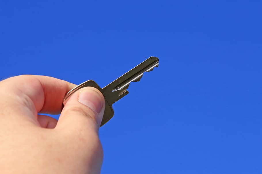 key, lock, safe, hand, air, sky, blue, human hand, human body part HD wallpaper