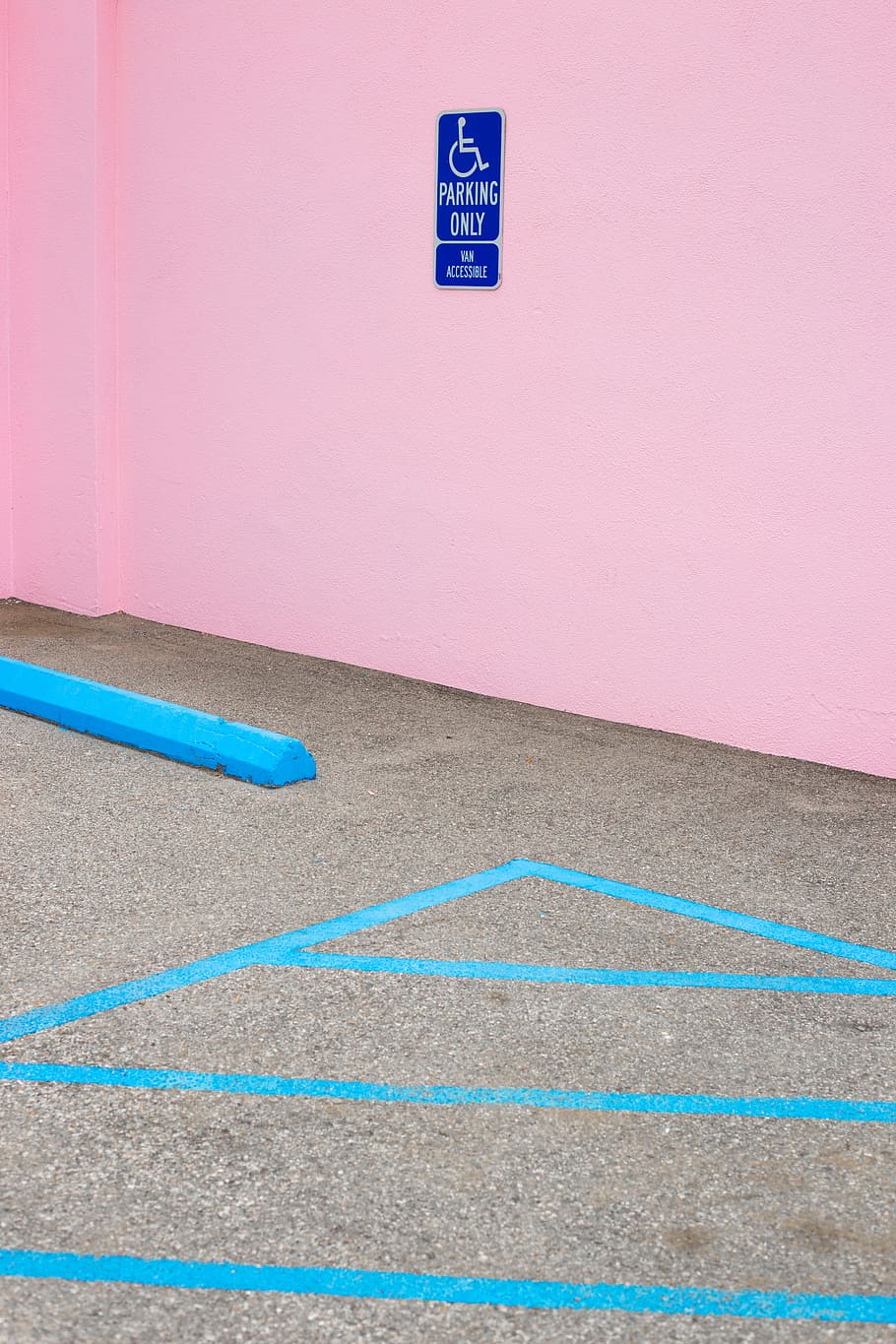 parking lot, minimal, pink, wall, wall art, handicap, minimalist, HD wallpaper