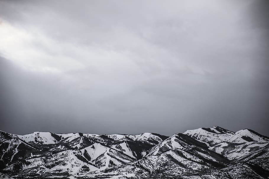 mountain, pine, tree, snow, winter, weather, clouds, black and white HD wallpaper
