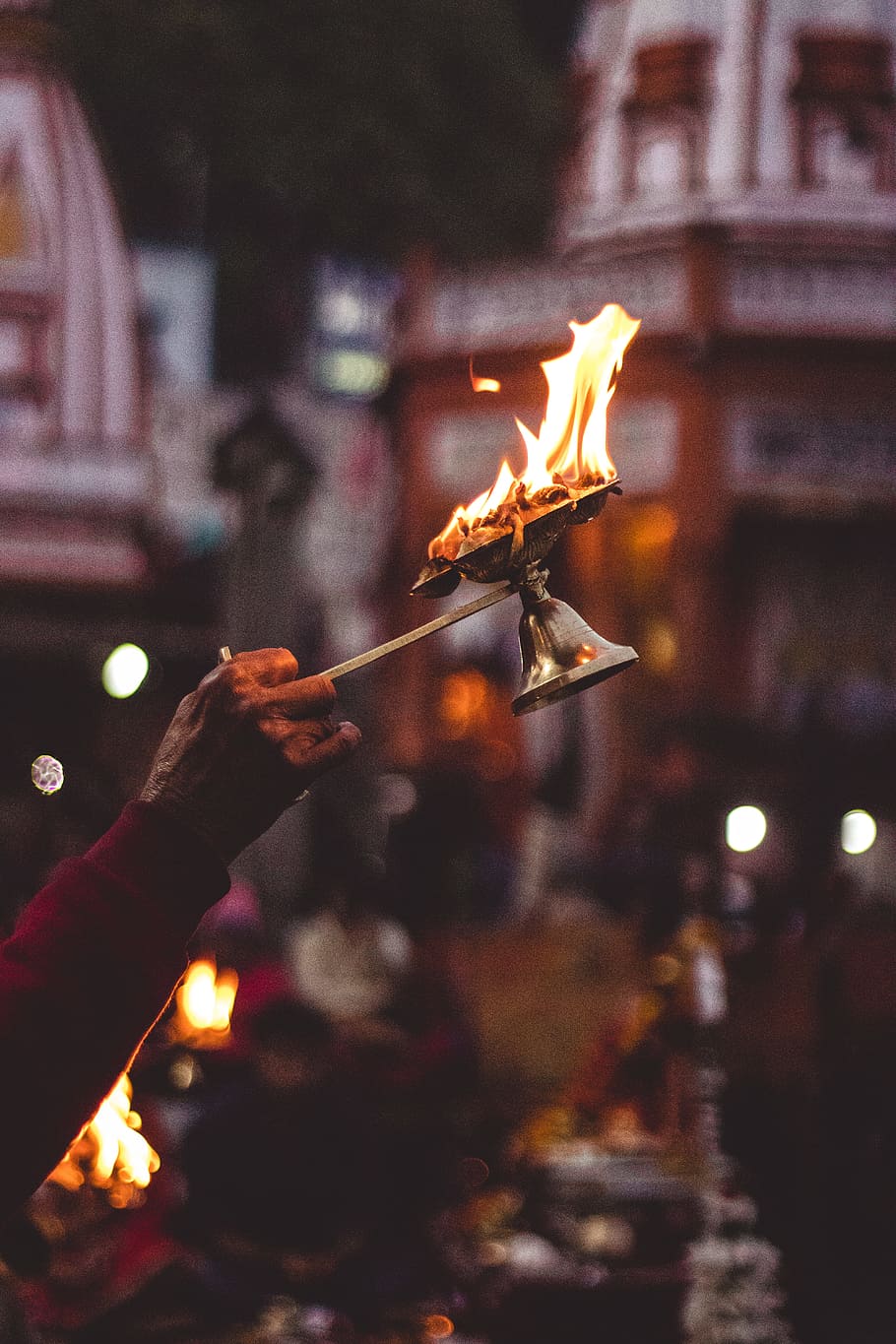 Person Holding Lamp With Flame, blurred background, burning, burnt HD wallpaper