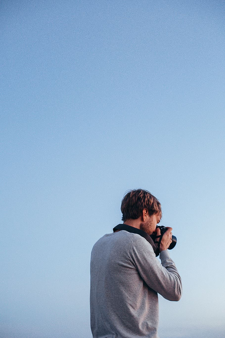 Man Taking Photo from Camera, daylight, person, photographer HD wallpaper