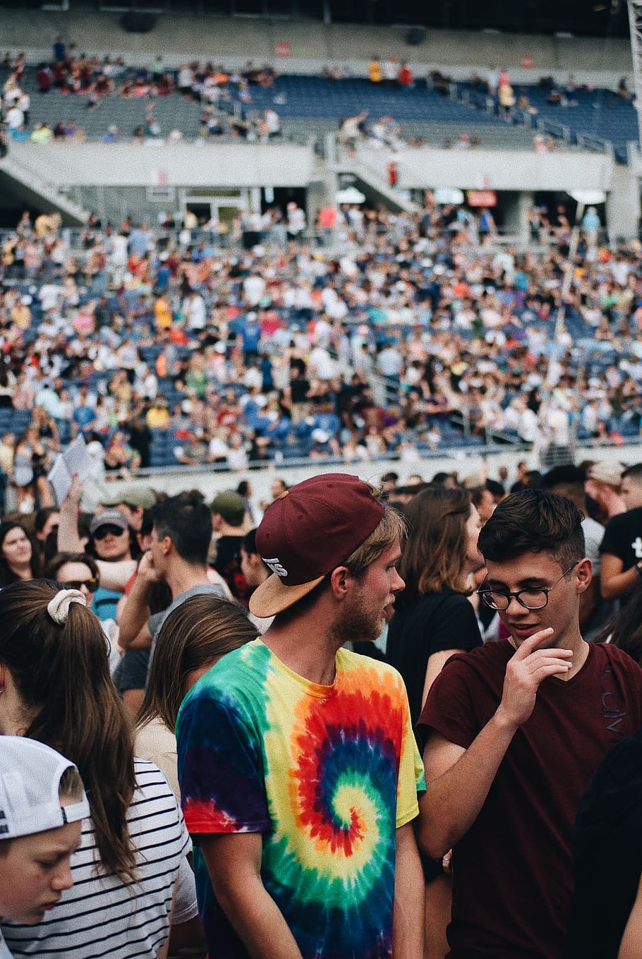 people in stadium, crowd, group of people, real people, large group of people HD wallpaper