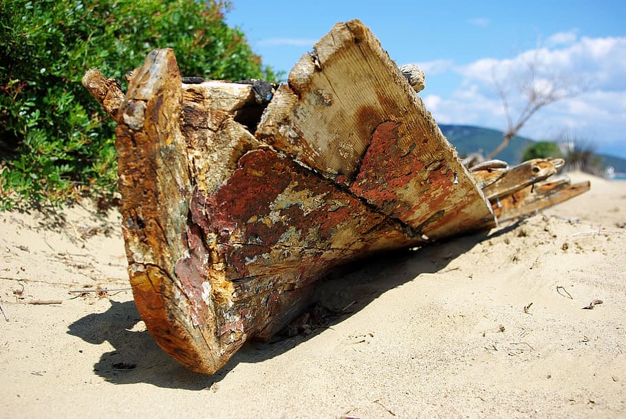boat, ship, destructed, old, rust, wooden, nature, land, rusty HD wallpaper