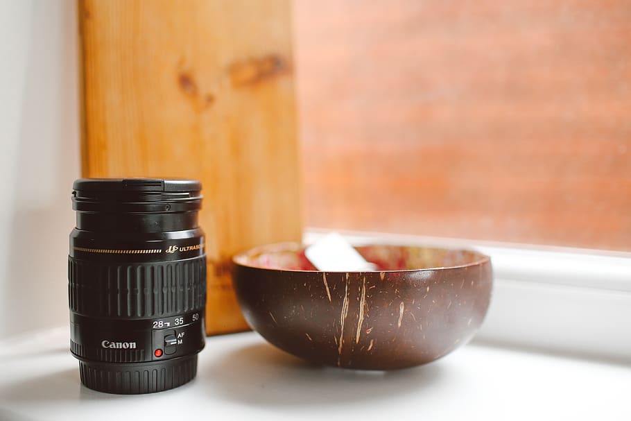 lens, container, indoors, bottle, no people, close-up, focus on foreground HD wallpaper