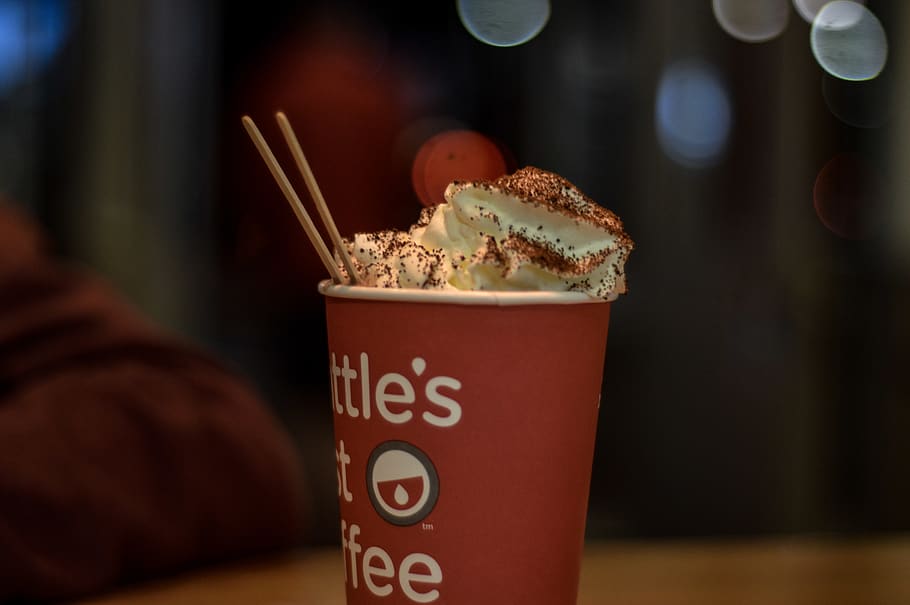 Ice Cream on Red Cup, blurred background, close-up, coffee, coffee cup HD wallpaper