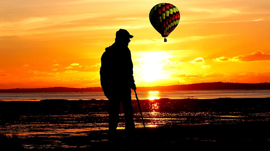 sunset, walker, hot air balloon, sky, orange color, water, sea HD wallpaper