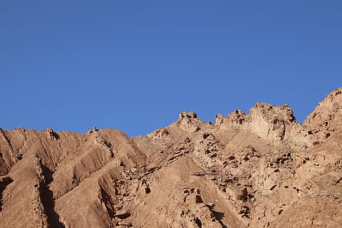 brown sand mountain, nature, outdoors, mountain range, peak, building HD wallpaper