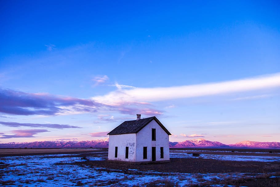 abandoned, desolate, house, snow, mountains, evening, dusk HD wallpaper
